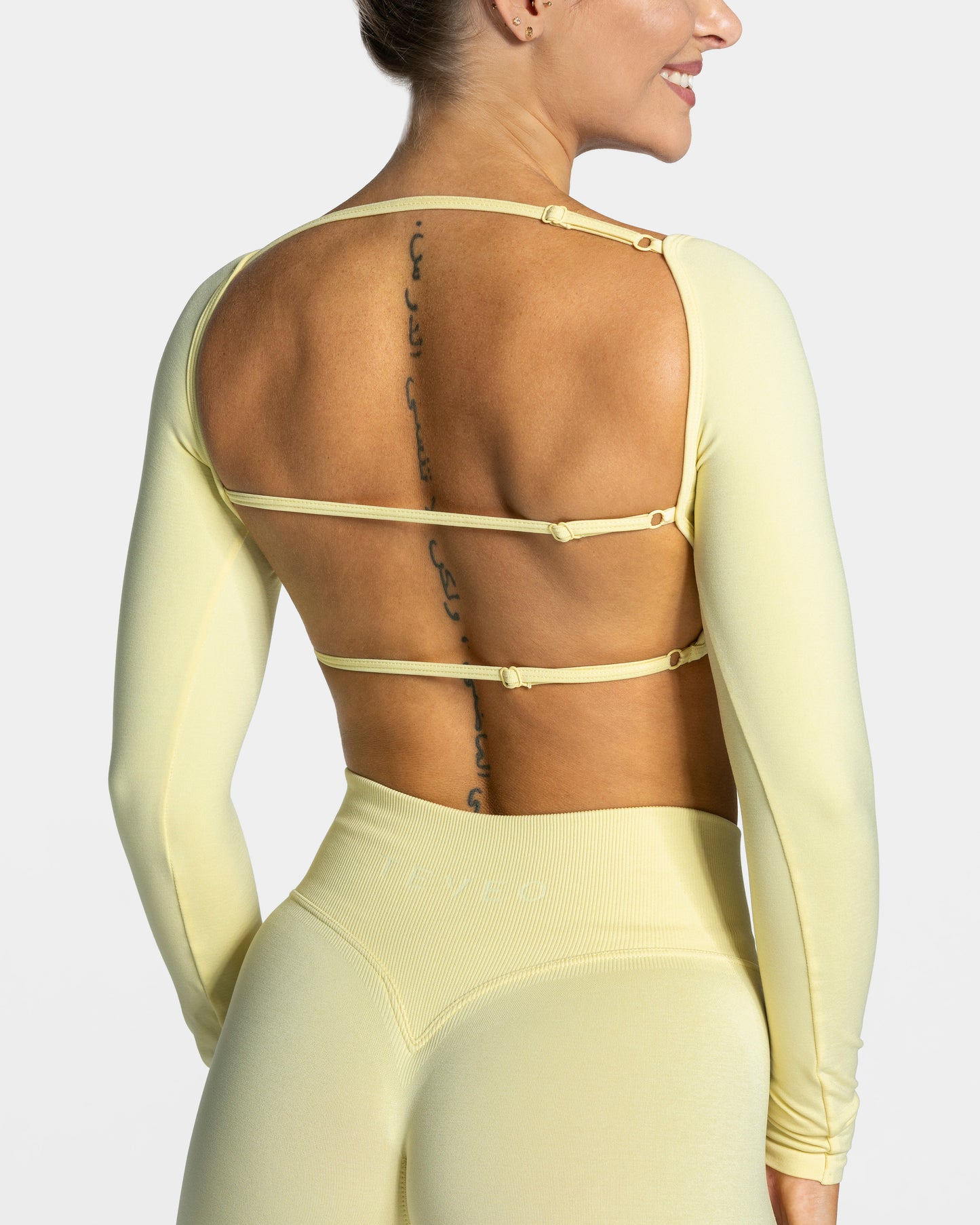 Femme Backless Longsleeve "Gelb"