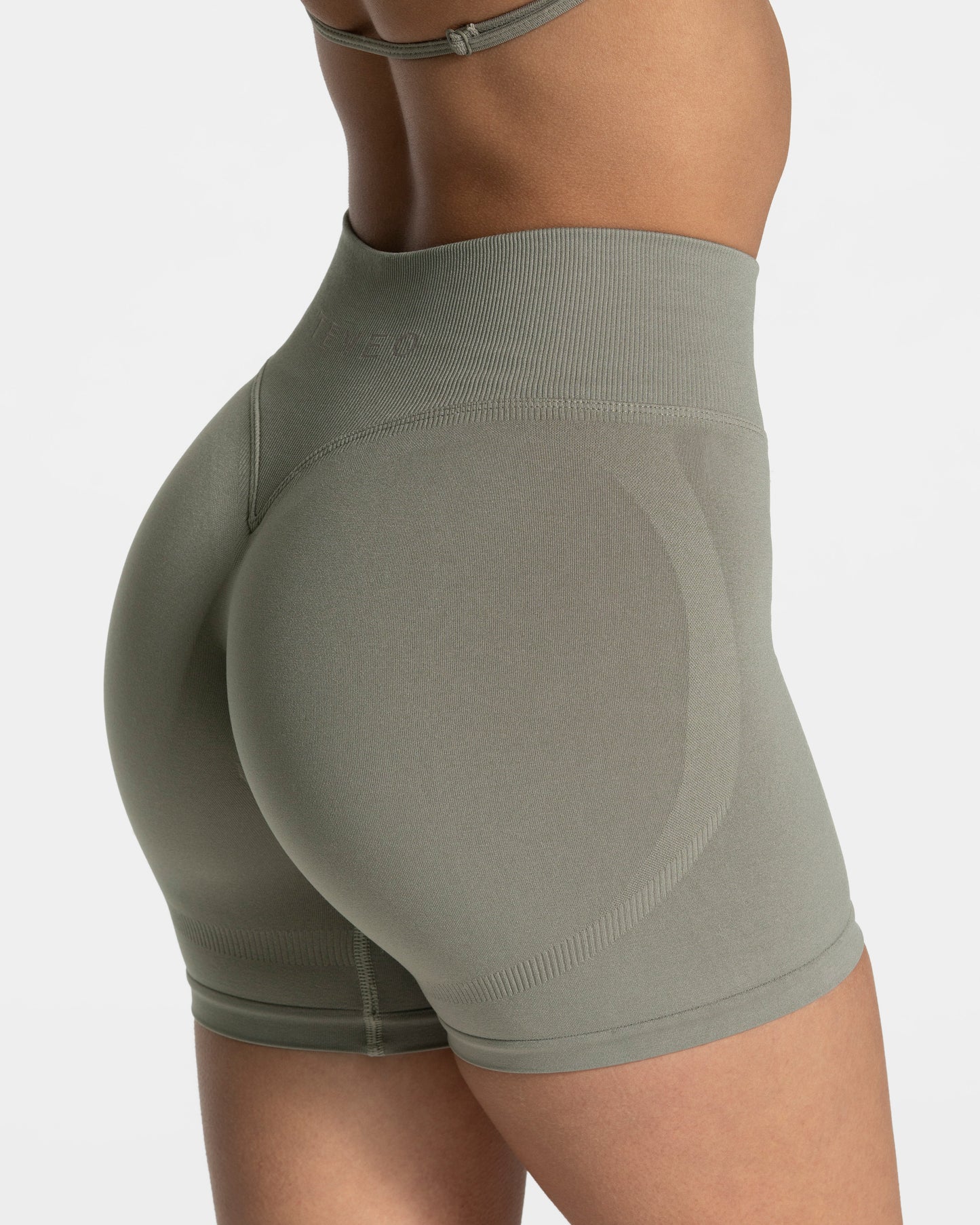 Femme Sculpt Scrunch Short "Khaki"